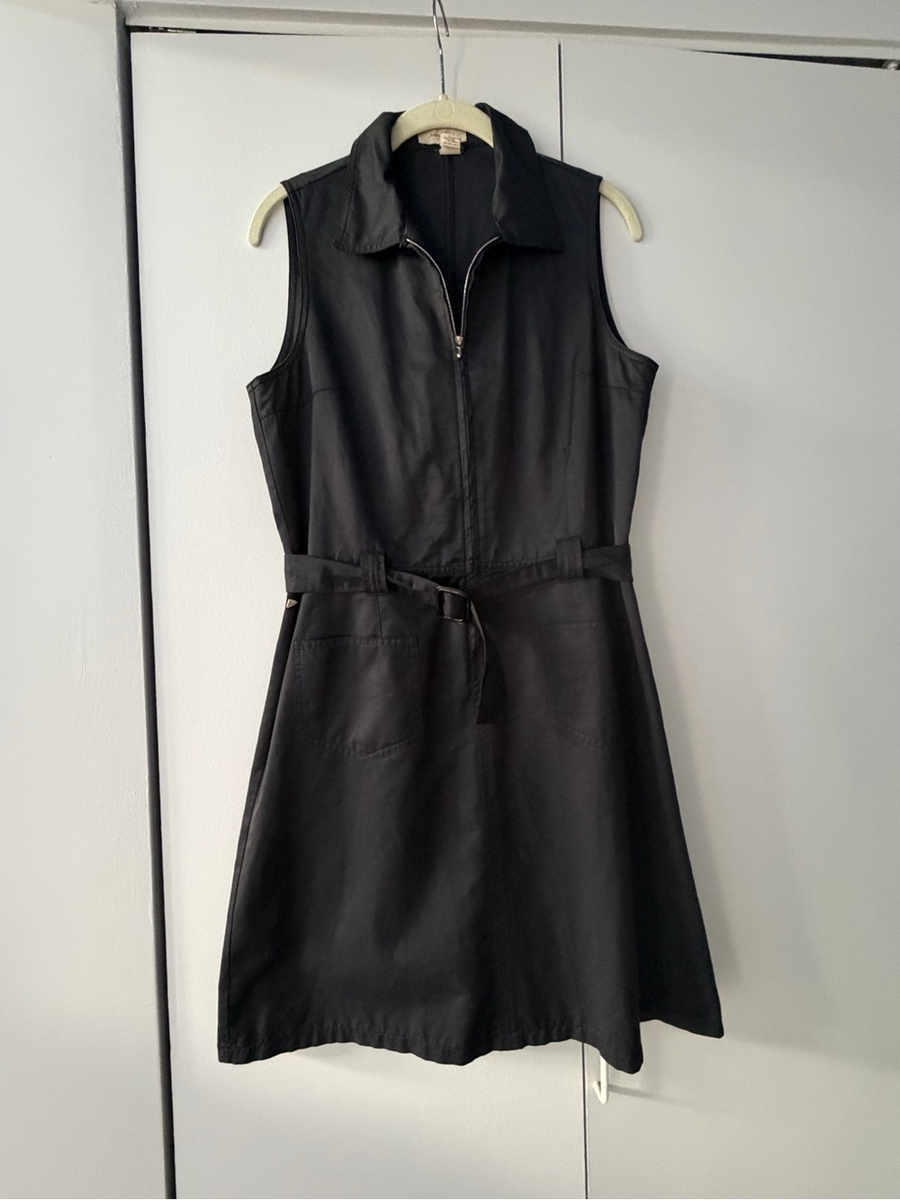 Black Zip-Front Sleeveless Mini Dress with Belt